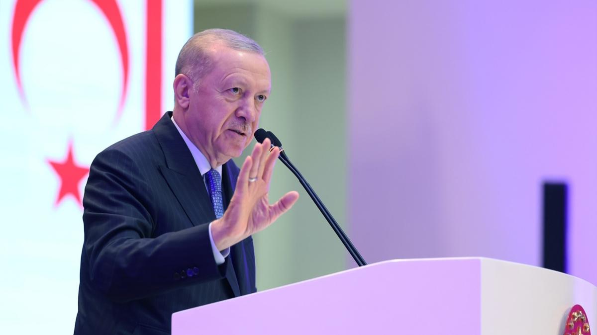 Kritik ziyaretinin yanklar sryor: KKTC'ye cesaret verdi
