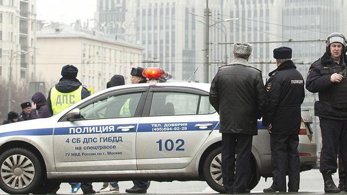 Rusya'da polise silahl saldr: 2 l