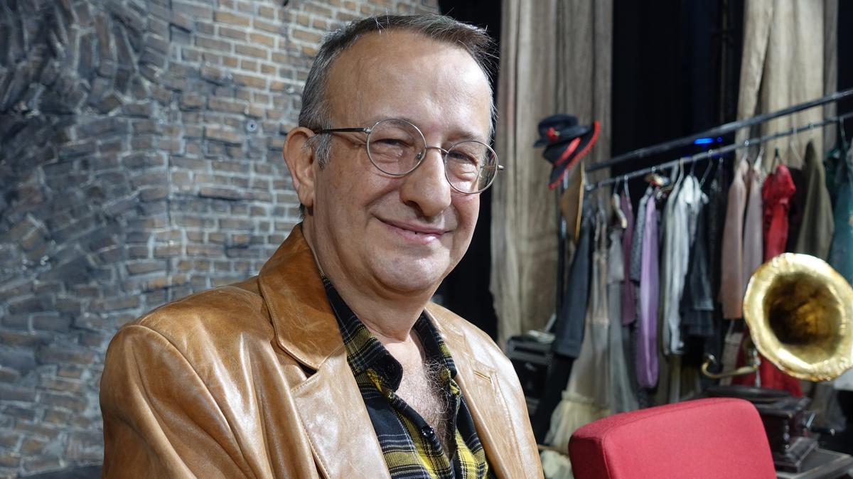 Tiyatro sahnesi bir ustasn daha kaybetti! Nait zcan vefat etti