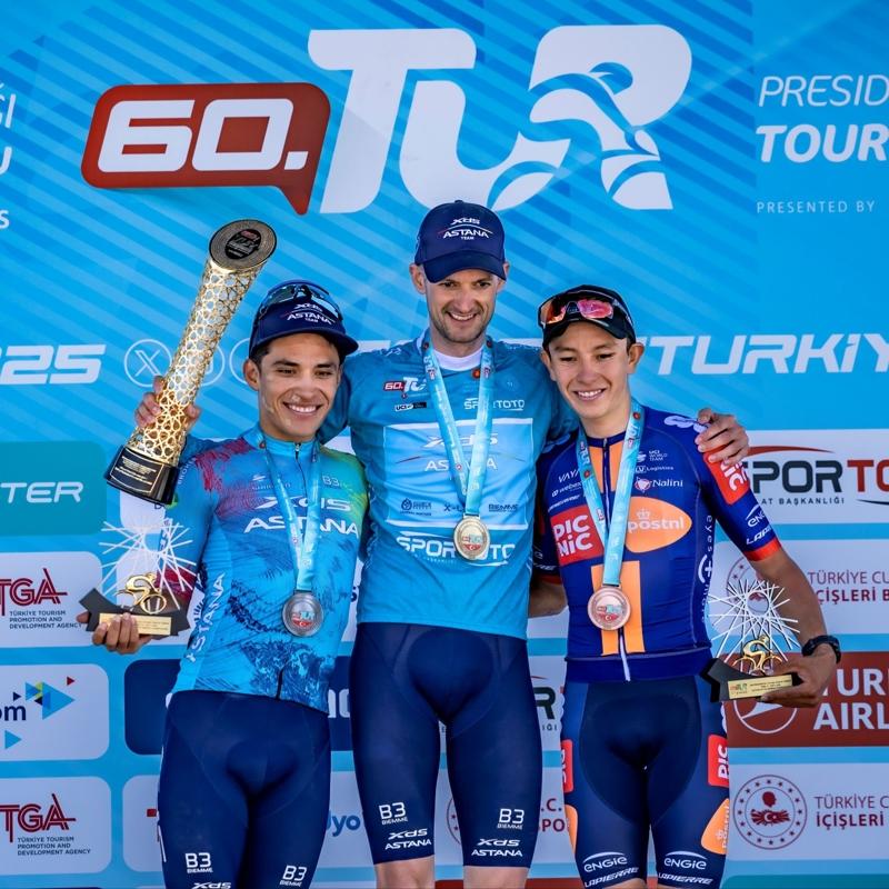 Tur 2025'i Wout Poels kazand