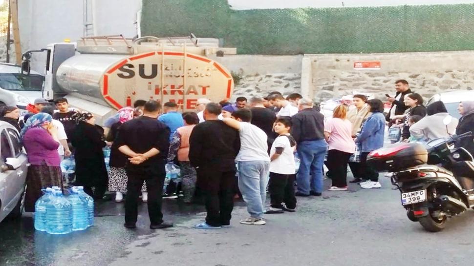 2025 stanbul CHP'si! Saryer'de tankerle su tama dnemi