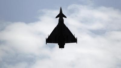 ngiltere iaret fieini akt... Eurofighter'lar resmen geliyor