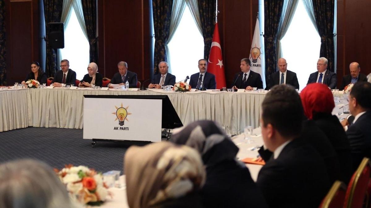 AK Parti  Anadolu Blge milletvekilleri toplantsnn ilk oturumu tamamland