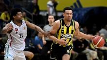 Fenerbahe Beko normal sezonu lider bitirmeyi garantiledi