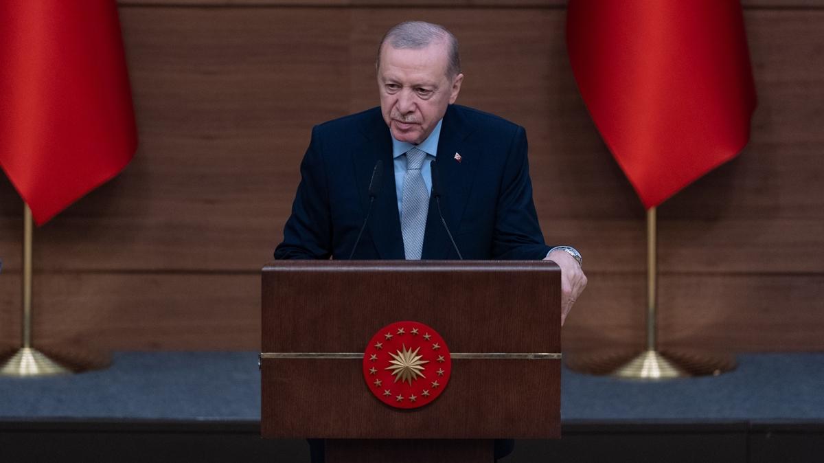 Genel merkezde kahvalt... Bakan Erdoan milletvekilleriyle bir araya geldi
