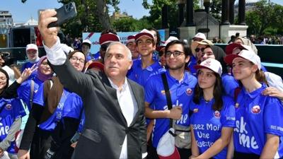 Fatih Belediyesi'nden genlere turizm elilii frsat