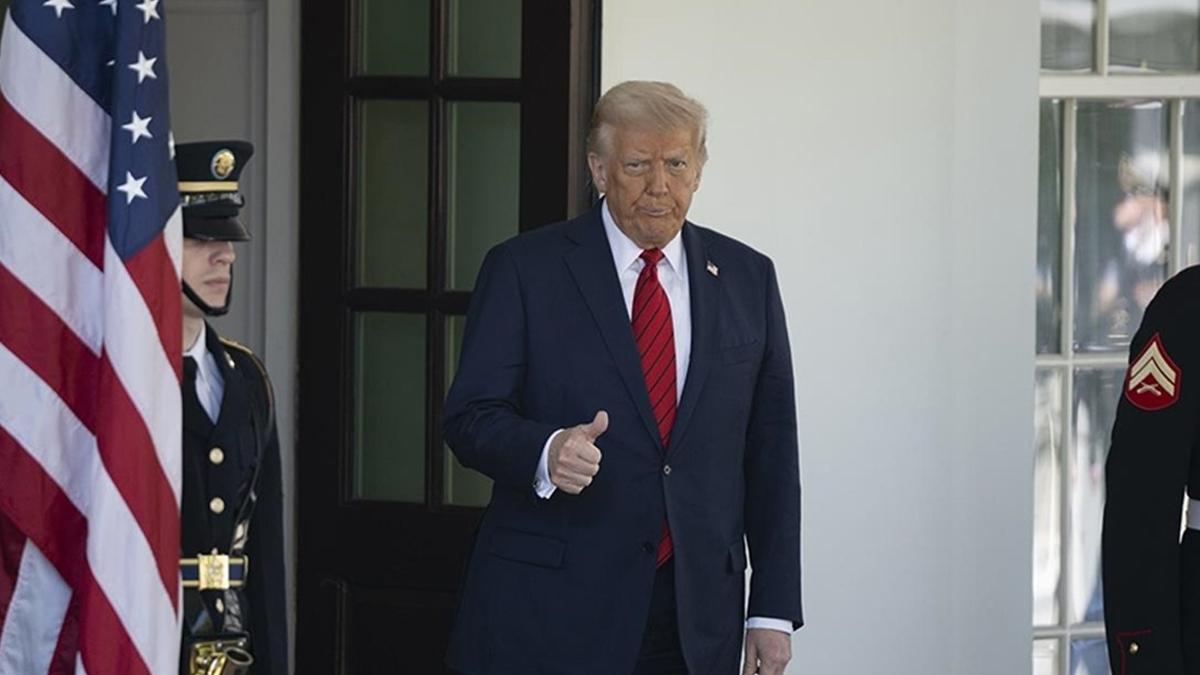 Trump'tan srpriz hamle: Saygn bir lkeyle ticaret anlamas yolda