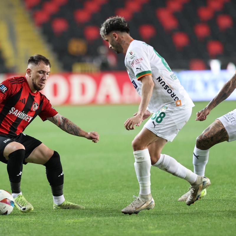 Alanyaspor'dan Gaziantep karsnda hayati 3 puan!