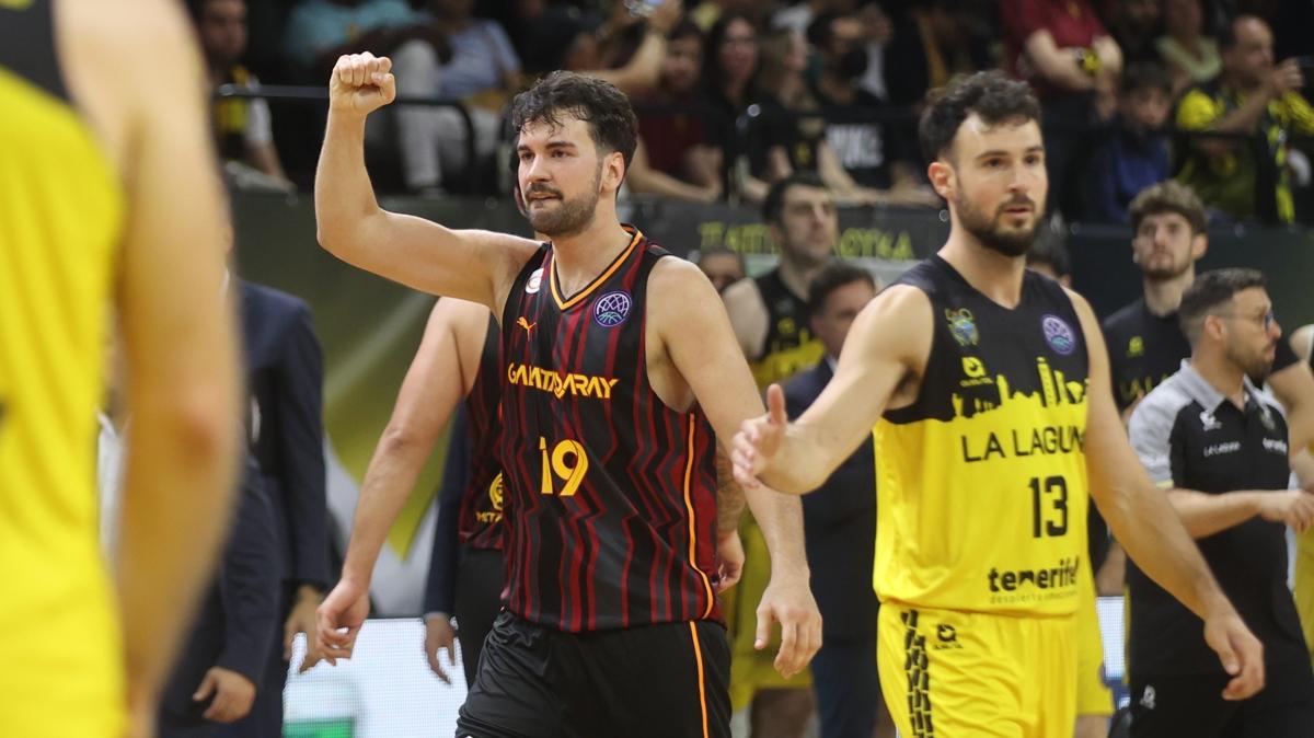 Galatasaray'n yldzlar, Tenerife mann ardndan konutu