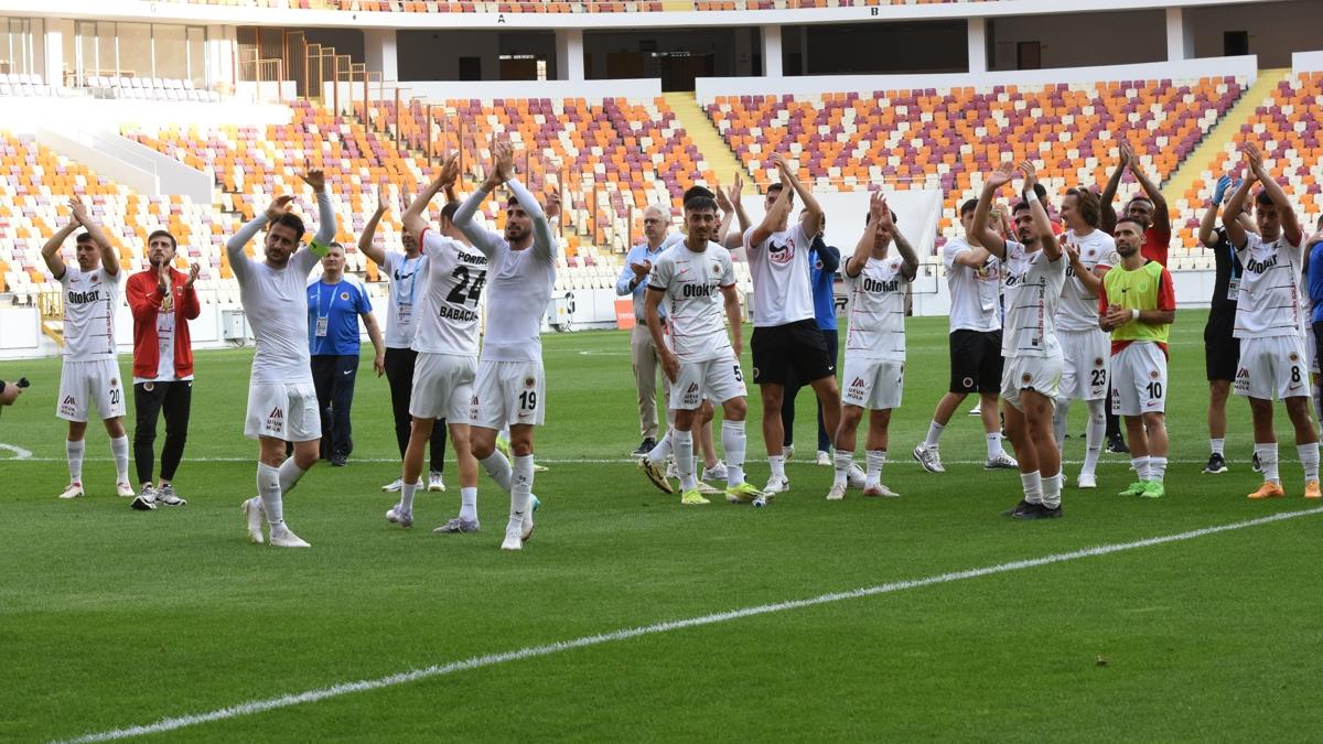 Genlik ve Spor Bakan Osman Akn Bak'tan Genlerbirlii'ne tebrik