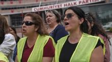 CHP'li belediyeden ii kym: Emeimize srt dnld