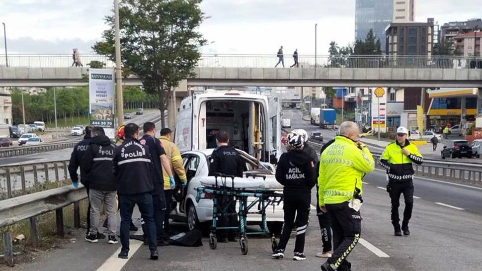 stanbul'da korkun kaza: 1 l, 4 yaral...