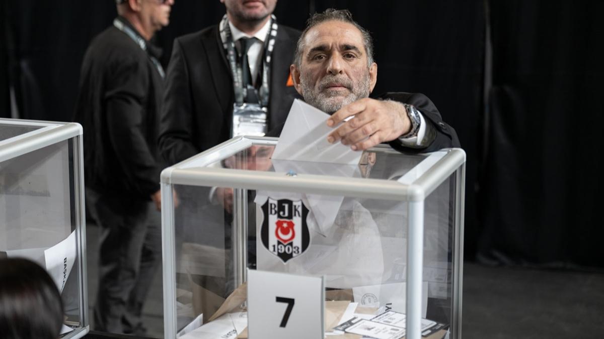 Beikta'ta bakan aday Grkan Aksoy oyunu kulland