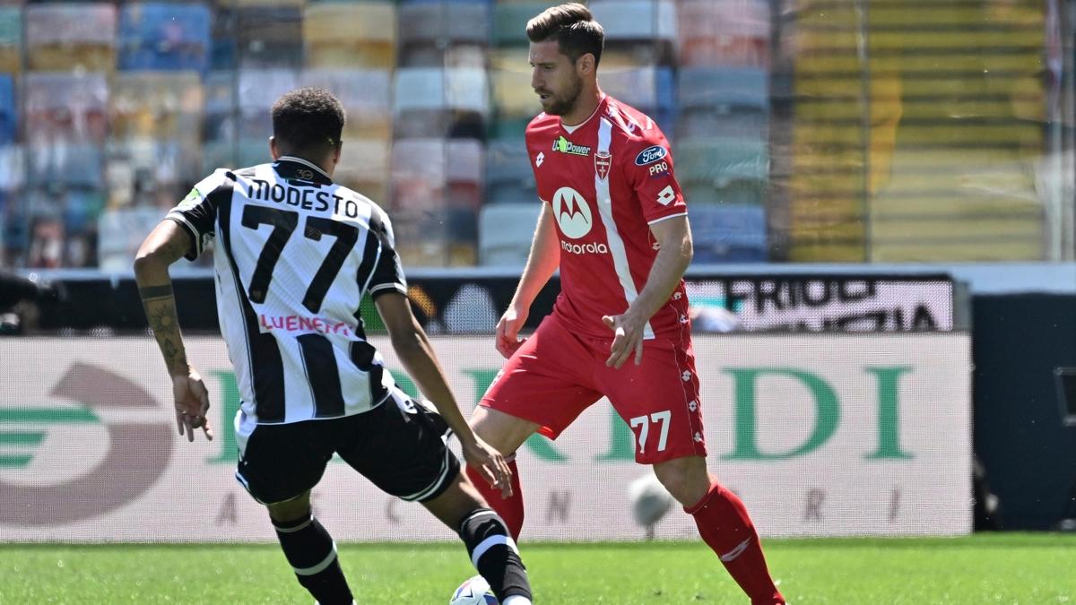 Monza deplasmanda 2 golle kazand