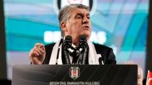 Serdal Adal'dan camiaya ampiyonluk sz!