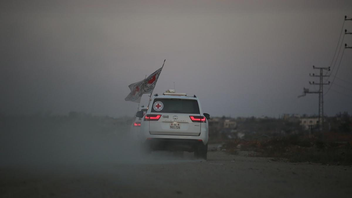 Hamas, ABD-srail ifte vatanda esir askeri serbest brakt