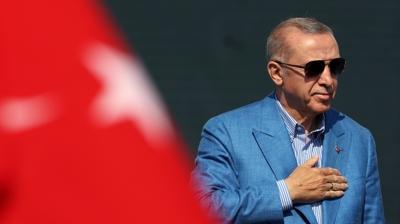 Komudan Bakan Erdoan'a vgler...  ve d siyasetteki baarya dikkat ektiler