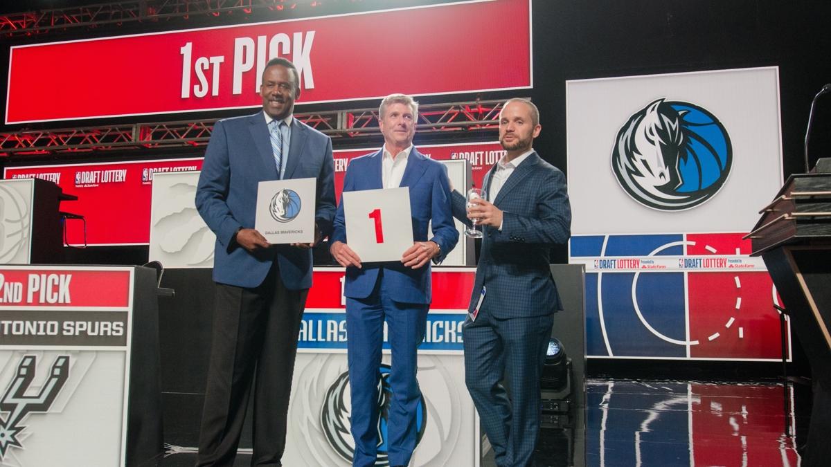 Dallas Mavericks ilk sray kapt