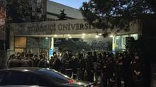 Boazii niversitesi'nde provokatrler polise saldrd: 13 yaral