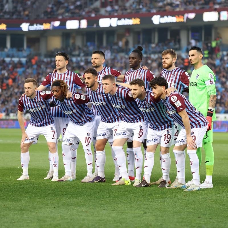 Trabzonspor Avrupa bileti iin sahaya kacak: Rakip Galatasaray