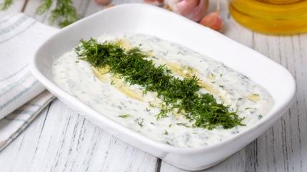 Haydari tarifi! Bu mezeyi tadan sofradan en son kalkyor