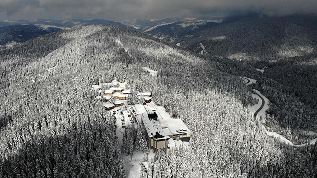 Ilgaz Da eteklerine Mays'ta kar yad