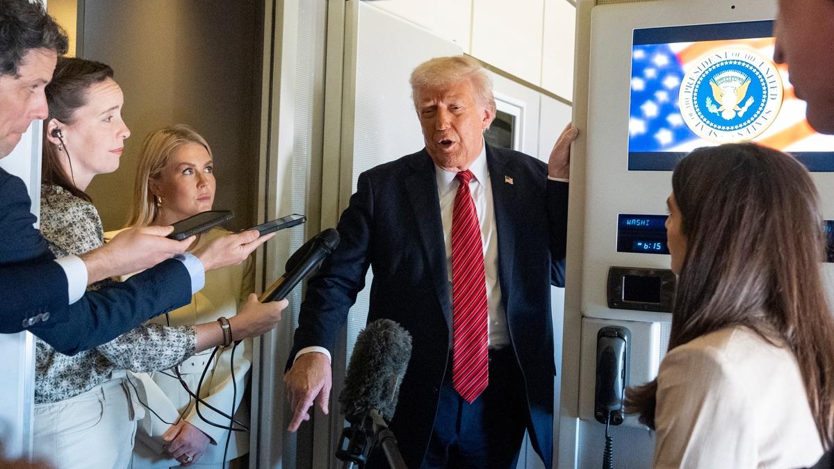 Trump duyurdu! 160 uak resmen satld... Deeri tam 200 milyar dolar