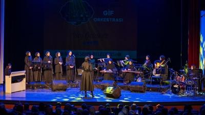 Performanslar ile bylemilerdi! GF Orkestras rotasn Konya'ya evirdi