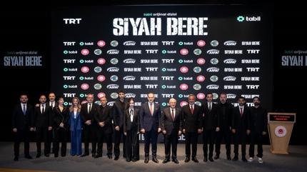 Siyah bere'ye ilk gala