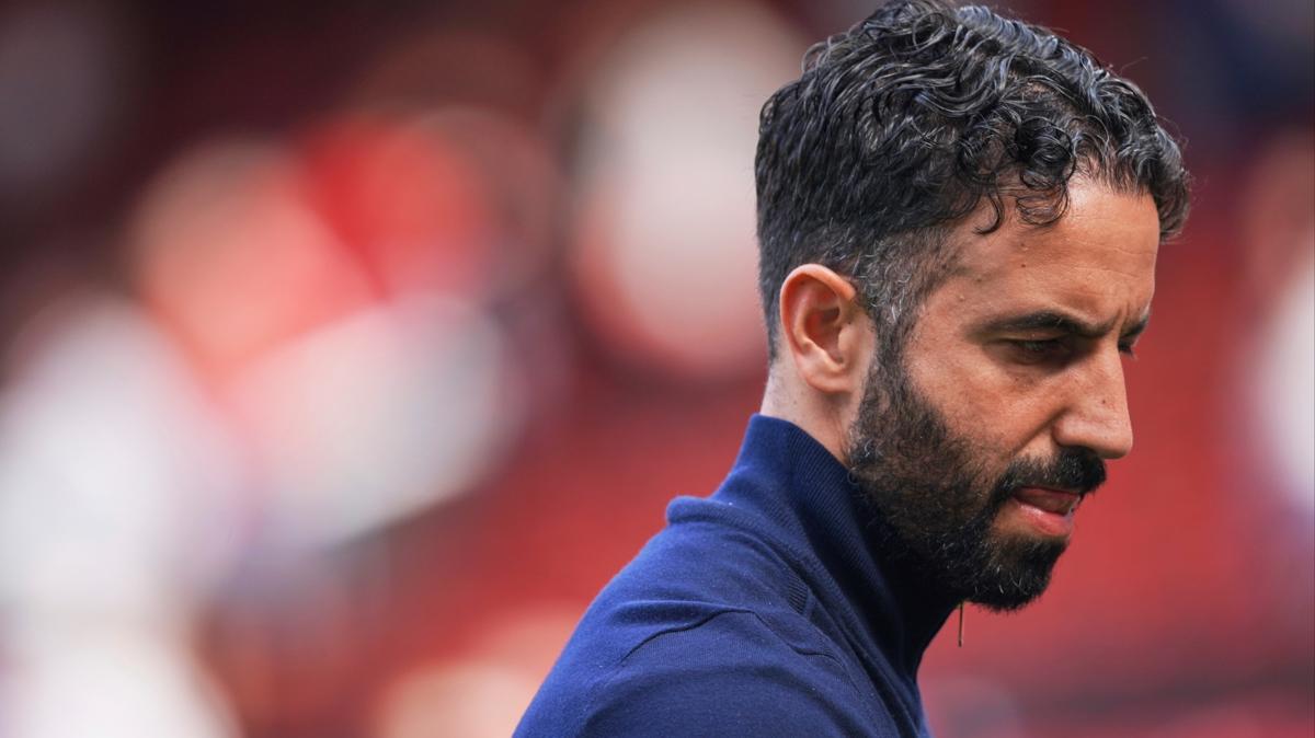 Ruben Amorim iin  kulpten bask: Manchester United kararsz