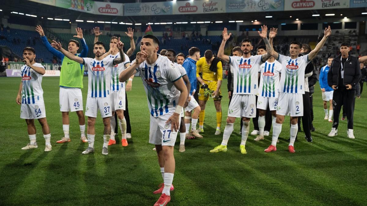 aykur Rizespor, ligde kalmay garantiledi