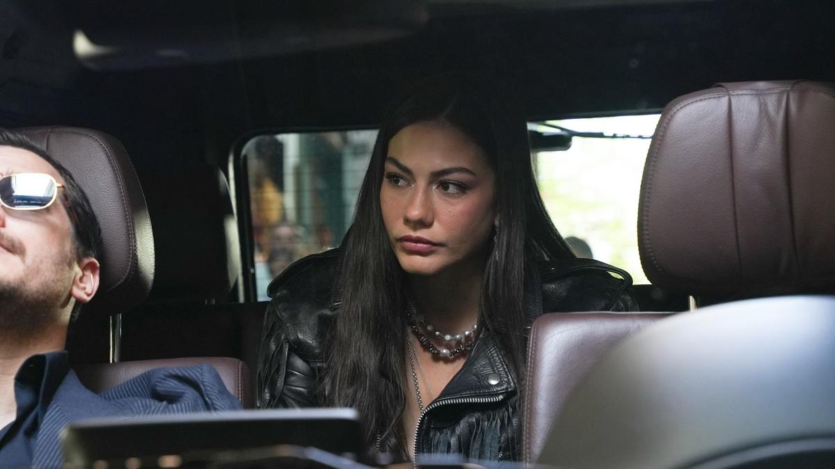 Demet zdemir'e hreti getirmiti, kimse yzne bakmyor! Nedeni artyor"