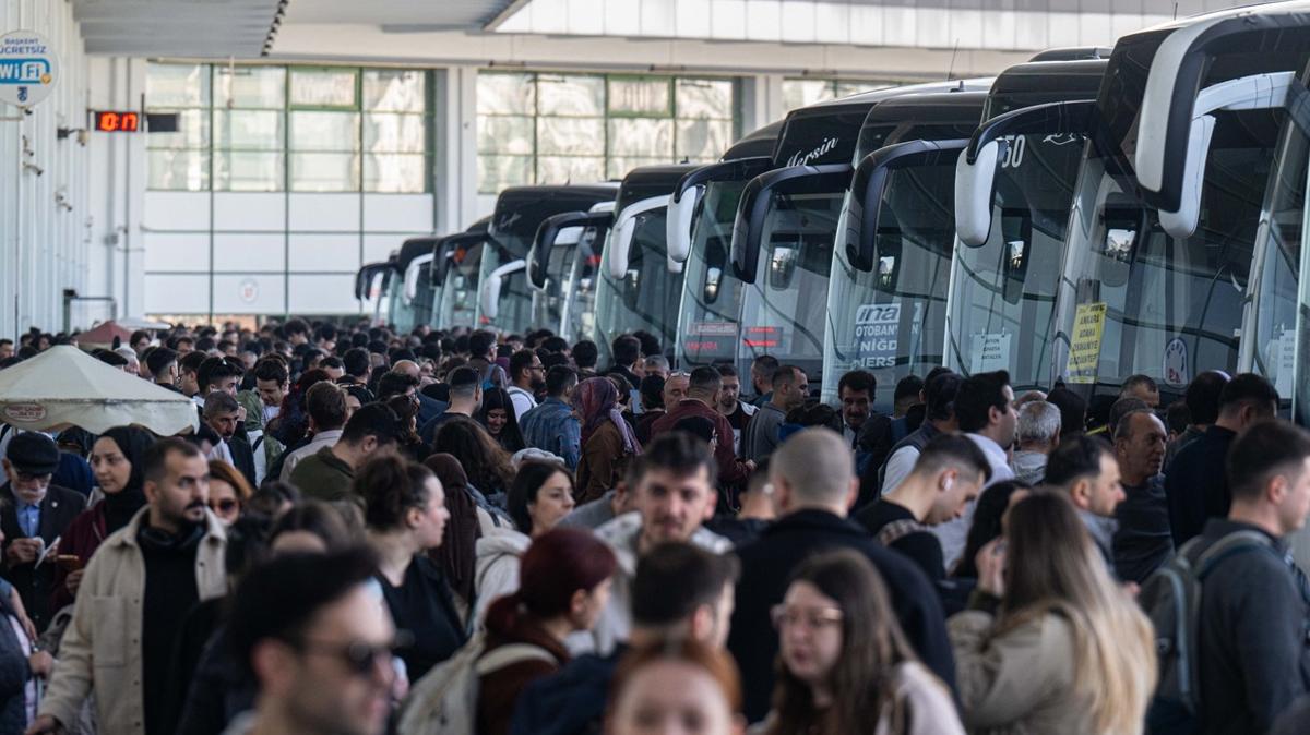 Kurban Bayram tatili 9 gn olacak m" Merakla beklenen soru cevap buldu