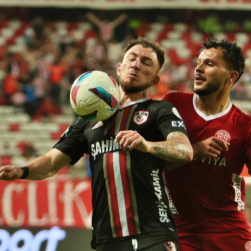 Gaziantep FK 4 ma� aran�n ard�ndan puan almay� ba�ard�