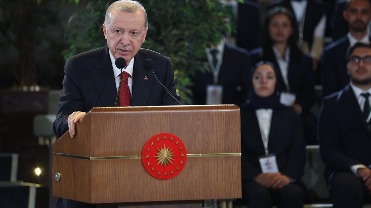 Bakan Erdoan'dan terrsz Trkiye mesaj: Kava suhuletle dneceiz