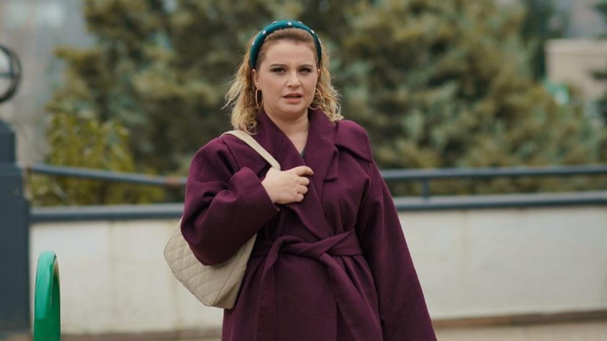 Sandk Kokusu'nun Glnaz' Gzde Seda Altuner at azn yumdu gzn: "Kovdurursa kovdursun"