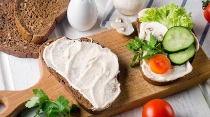 Peynir diye labneyi tketen yand! Vcuttaki vitaminleri sprge gibi ekiyor
