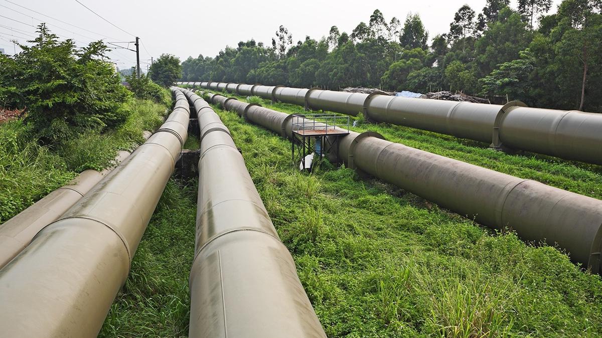 25 milyar dolarlk dev proje! Petrol ve doal gaz zengini lke kararn verdi