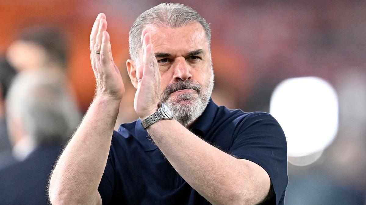 ngilizler, Ange Postecoglou'yu "kahraman" ilan etti