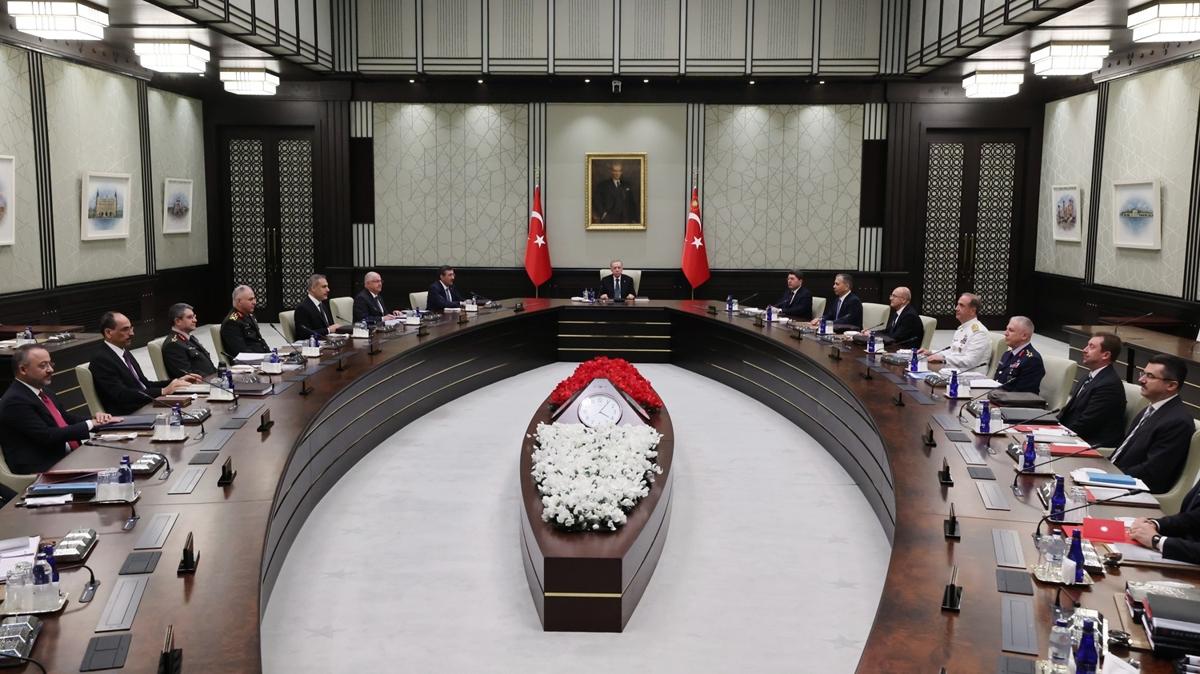 MGK'dan Terrsz Trkiye mesaj... "Tasfiye sreci hassasiyetle takip edilecek"