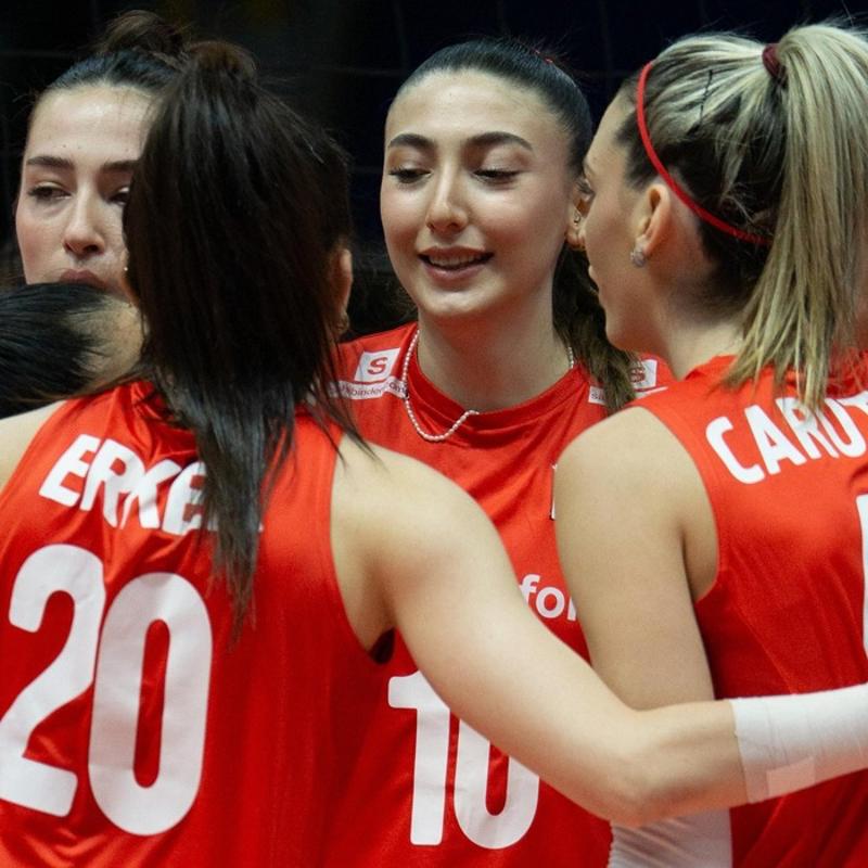Filenin Sultanlar, Almanya'y 3-1 malup etti