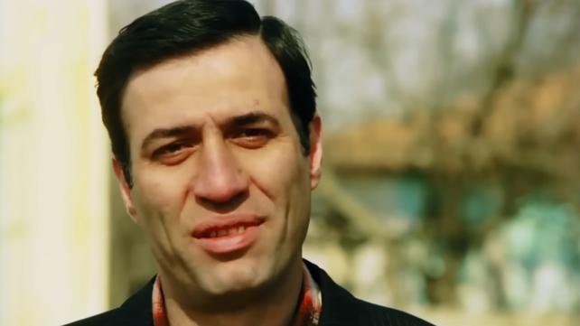 Kemal Sunal' kim canlandracak? Cevab  Adile  filminden geldi