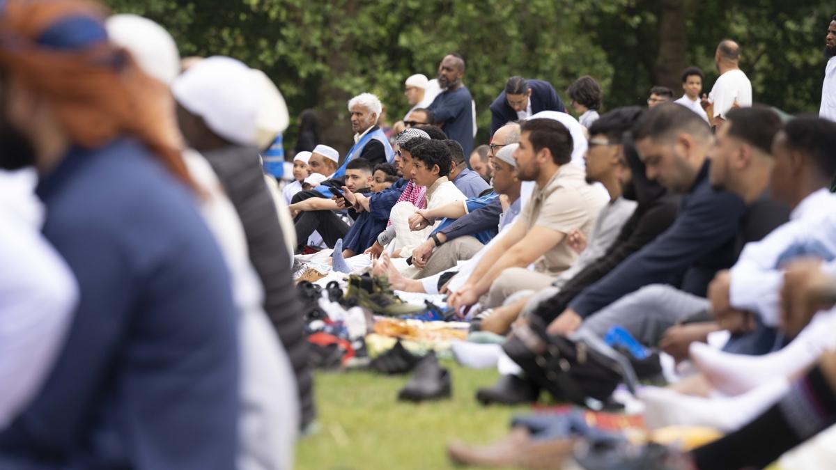 ngiltere'deki Mslmanlardan Starmer'a ak mektup
