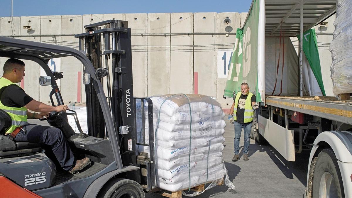 Okyanusta bir damla... Gazze'de yzlerce yardm TIR'na ihtiya var