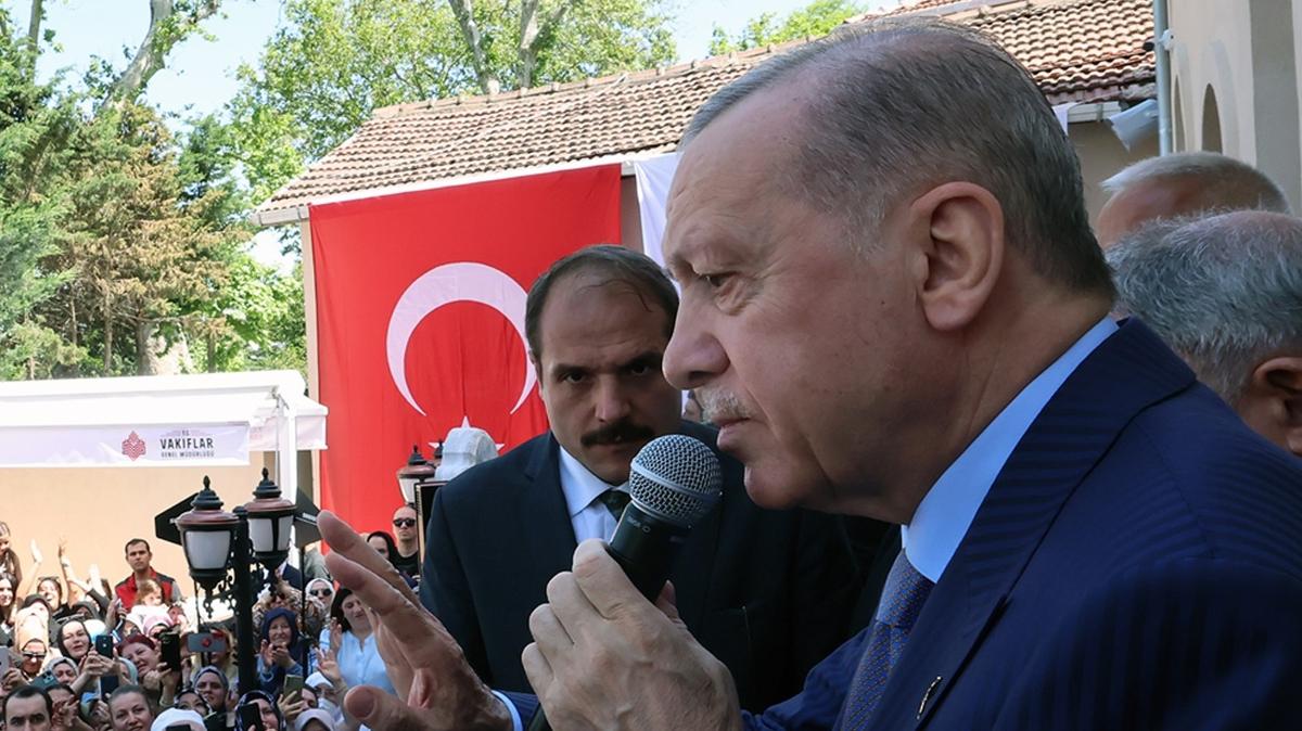 Tarihi Gmrk shak Aa Camii ald! Bakan Erdoan: Titiz bir almann eseri oldu