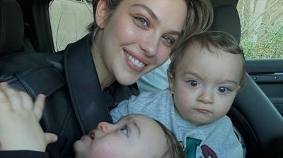 Yasemin efkatli'den duygusal paylam... kizlerin ilk uak deneyimi