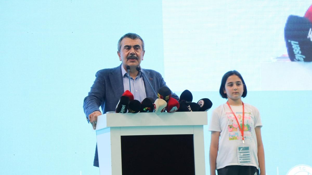 Bakan Tekin: Artk okullarmz ocuklarmzn bilgileri beceriye dntrebilecekleri bir alana dnt