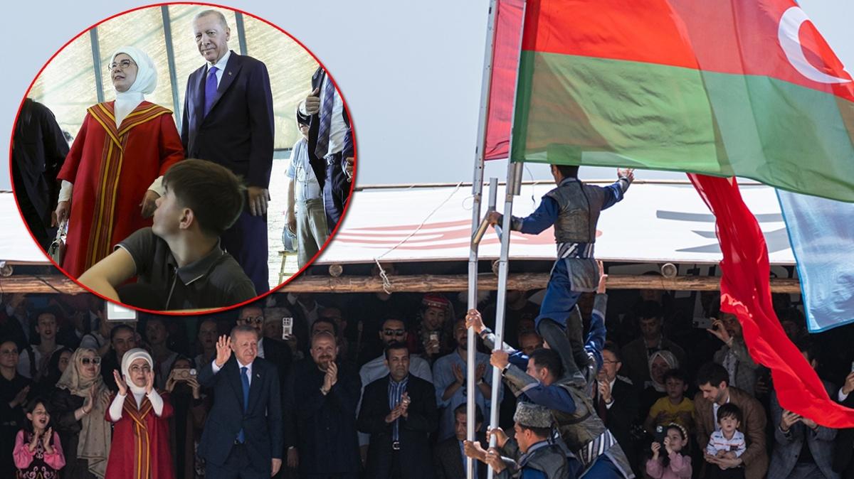 lk kez kurulan "Aile Obas"n gezdi! Bakan Erdoan Etnospor'da