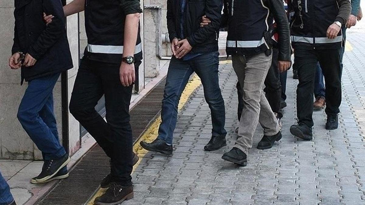 ByLock kullandklar tespit edildi! FET operasyonda 8 pheli yakaland
