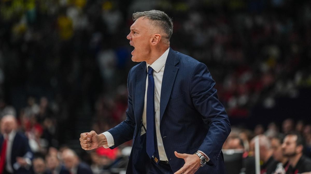 Jasikevicius: Takm olarak hayatta kaldk